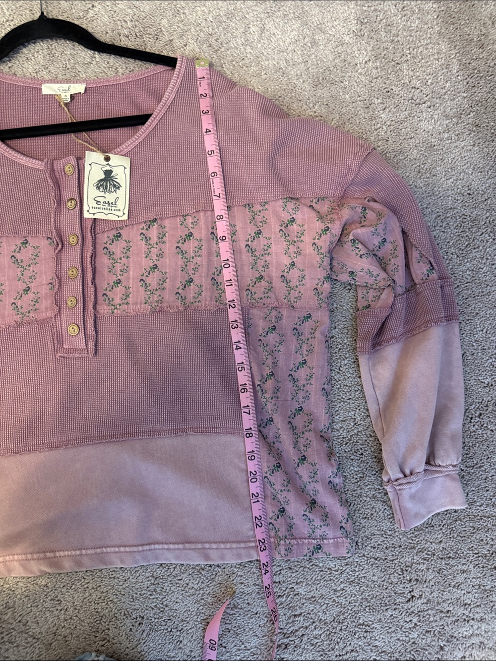 easel Mauve Patchwork Floral Henley Sweatshirt - Picture 11 of 15